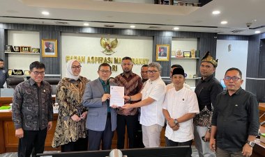 Klaim Kawasan Hutan Ancam Lahan Masyarakat, Kepala Desa Dan Apdesi Kemuning Inhil Mengadu Ke DPR RI