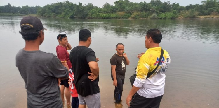 Niat Selamatkan Teman Dari Tenggelam, Pria Asal Bandung Hilang Terseret Arus Sungai Kampar