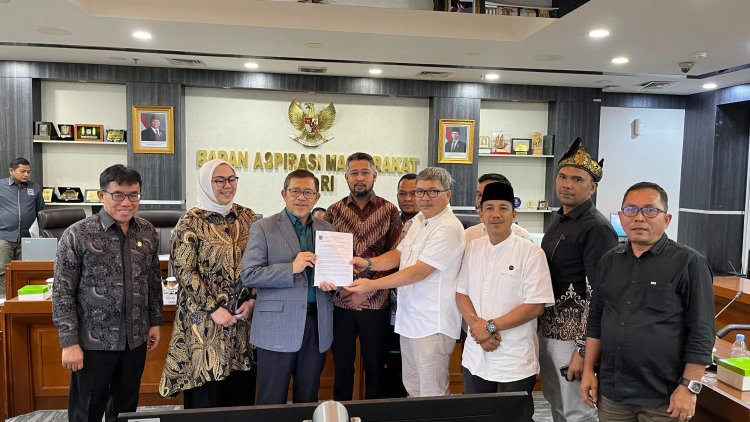 Klaim Kawasan Hutan Ancam Lahan Masyarakat, Kepala Desa Dan Apdesi Kemuning Inhil Mengadu Ke DPR RI
