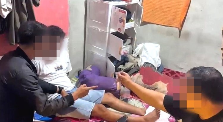 Lagi Asyik Timbang Sabu, Penambang Emas Ilegal Di Kuansing Diringkus Polda Riau