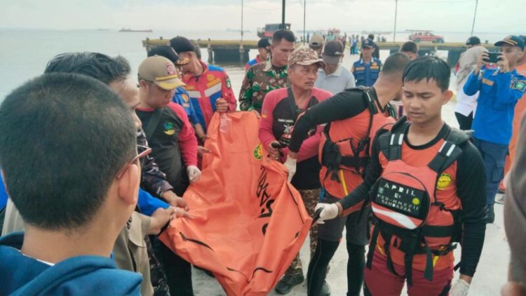 Pencarian Berakhir Duka, Bocah 6 Tahun Tenggelam Di Dermaga TPI Purnama Dumai Ditemukan Meninggal Dunia