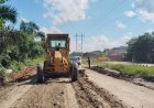 Utamakan Keselamatan Pengguna Jalan, Pemprov Riau Perbaiki Jalan Petapahan-Gelombang Bertahap