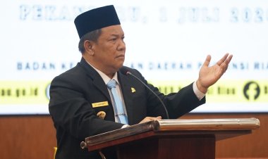 Banyak Kepala OPD Tak Hadiri Paripurna DPRD Riau, SF Hariyanto Ancam Layangkan Surat Teguran