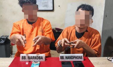 Asyik Nyabu Di Bangkinang, Dua Pria Digerebek Satresnarkoba Polres Kampar