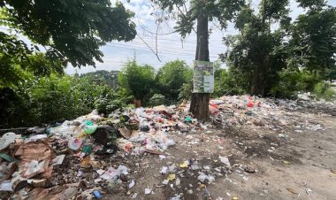 Keluhkan Bau Menyengat, Warga Desak Pemko Pekanbaru Atasi Tumpukan Sampah Di Soekarno-Hatta