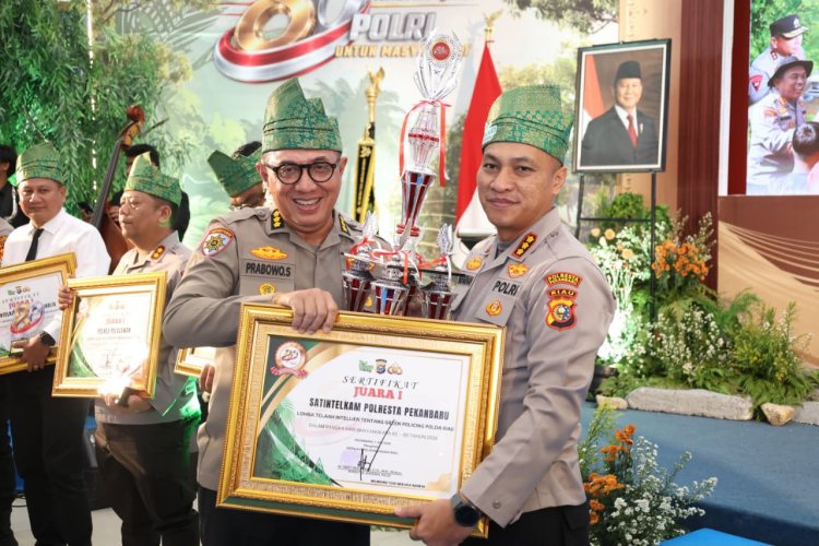 Bersinar Di Hari Bhayangkara Ke-80, Polresta Pekanbaru Borong Tiga Penghargaan Polda Riau