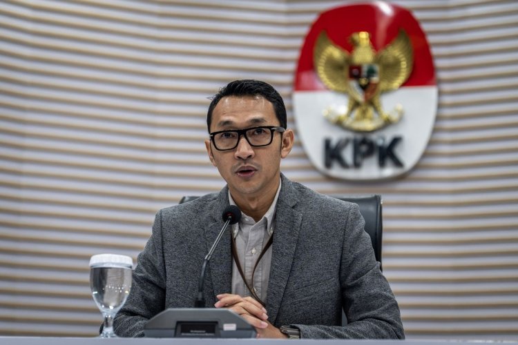 Kembangkan Kasus Dugaan Korupsi Pelepasan Kawasan Hutan, KPK RI Masih Geledah Sejumlah Lokasi Di Kuansing