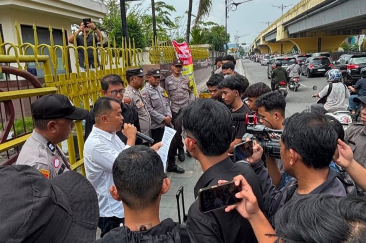 Desak Aktivitas Di Lahan Sengketa Segera Dihentikan, Keluarga Ahli Waris Geruduk Kantor Surya Dumai