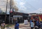 Tak Ada Korban Jiwa, Tiga Kios Di Depan Hotel Osin Teluk Kuantan Hangus Terbakar
