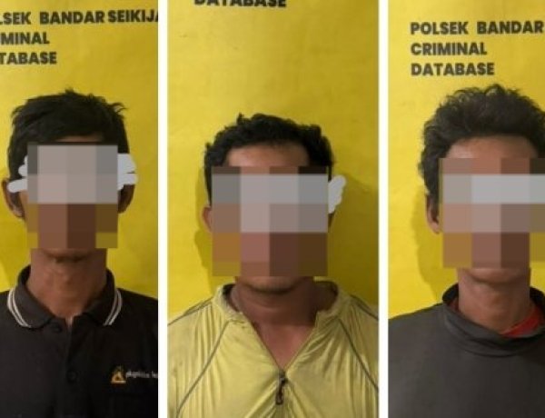 Terpantau Drone PT PMBN, Tiga Pria Kepergok Curi Sawit Di Bandar Sei Kijang