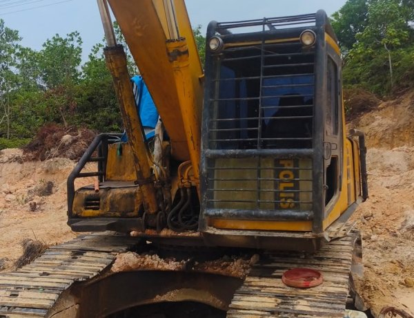 Bongkar Tambang Galian C Ilegal Di Kerumutan, Polres Pelalawan Sita Excavator Komatsu