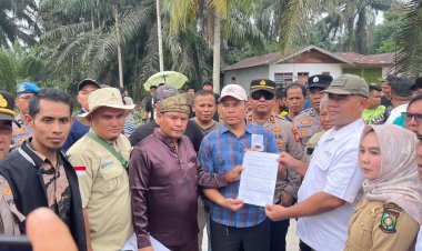 Tuntut 20 Persen Tenaga Kerja Dan Transparansi CSR, Ratusan Warga Sei Jernih Kampar Geruduk PT Agrinas Palma Nusantara