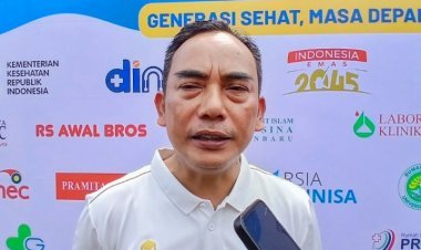 Kabut Asap Karhutla Masih Kepung Pekanbaru, Diskes Bagikan 50 Ribu Masker Dan Perpanjang Jam Layanan Puskesmas