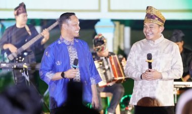 Apresiasi Gagasan Komjen Pol Herry Heryawan Dalam Gerakan Kota Bersih, Wali Kota Pekanbaru Siap Lanjutkan Sinergi Dengan Kapolda Riau Arman Achdiat