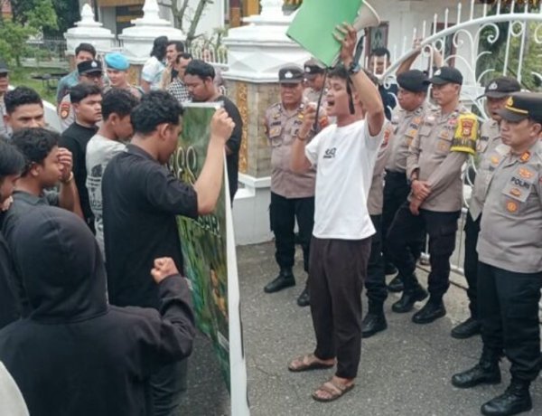 Soroti Dugaan Pelanggaran Kode Etik, Aliansi Pemuda Desak BK DPRD Pekanbaru Periksa Anggota Dewan Berinisial RE
