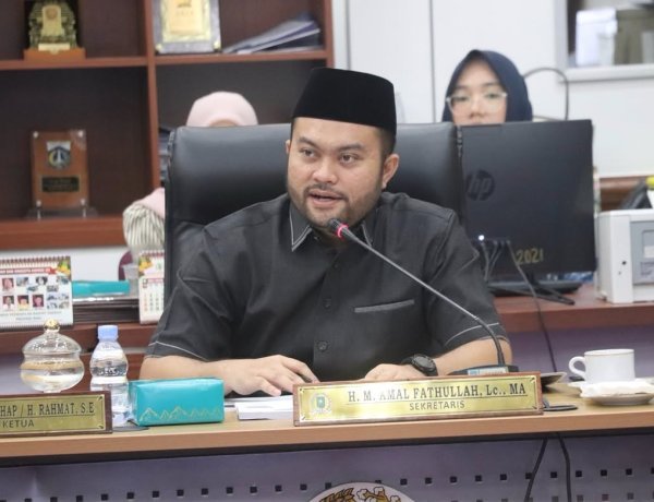 Kabut Asap Meluas Hingga Malaysia, DPRD Riau Dorong Penetapan Status Bencana Nasional