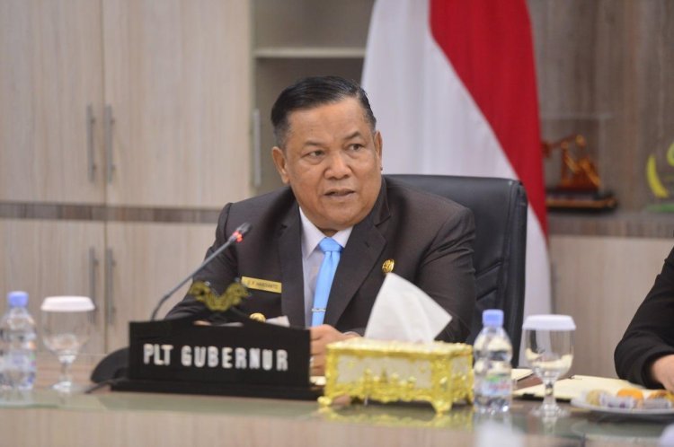 Terkendala Keterbatasan Anggaran, Plt Gubernur Akui Perbaikan Jalan Di Riau Belum Maksimal