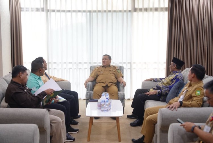 Audiensi Bersama Plt Gubernur Riau, Rektor UMRI Dorong Kebijakan Berbasis Kajian Akademis